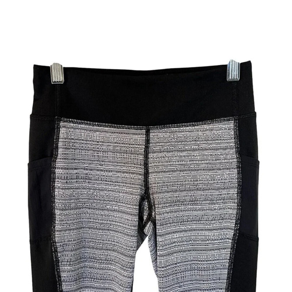 Avia Girls Black and White Striped Athletic Leggings Pants Medium 7-8 Skinny - Picture 3 of 4